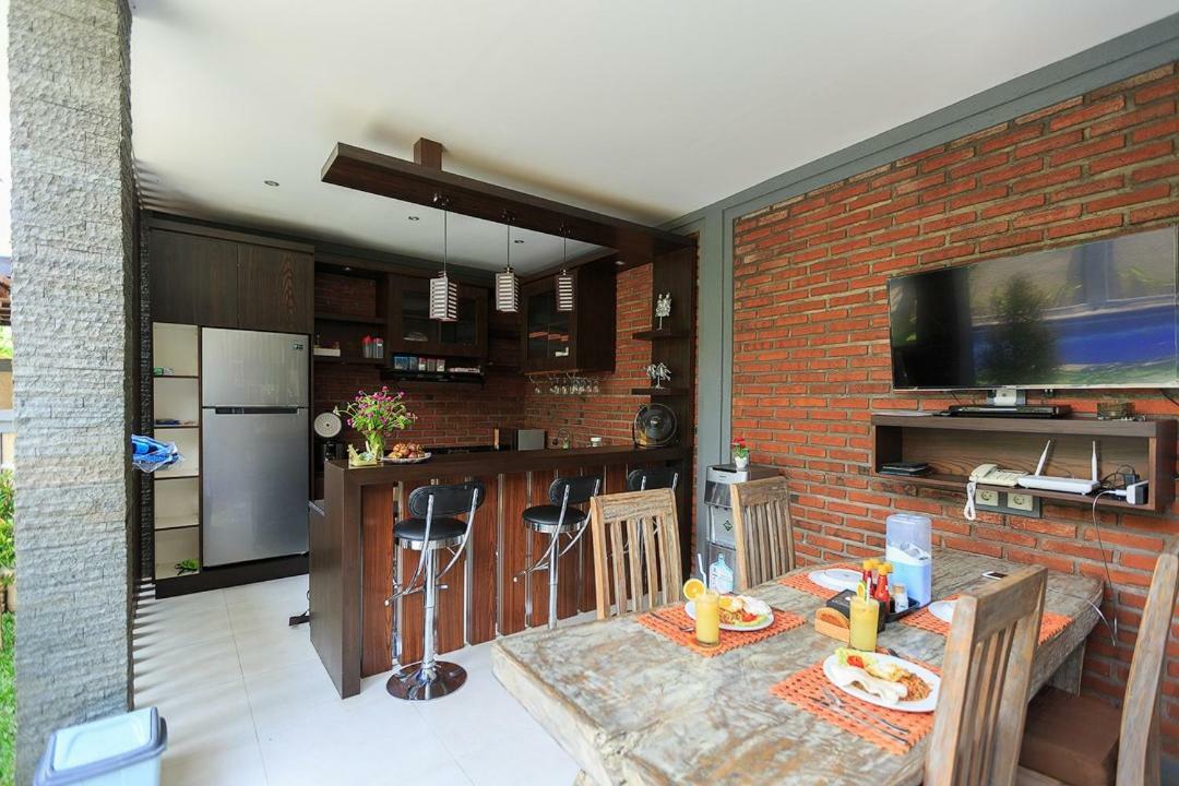 Villa Twin Lovina מראה חיצוני תמונה